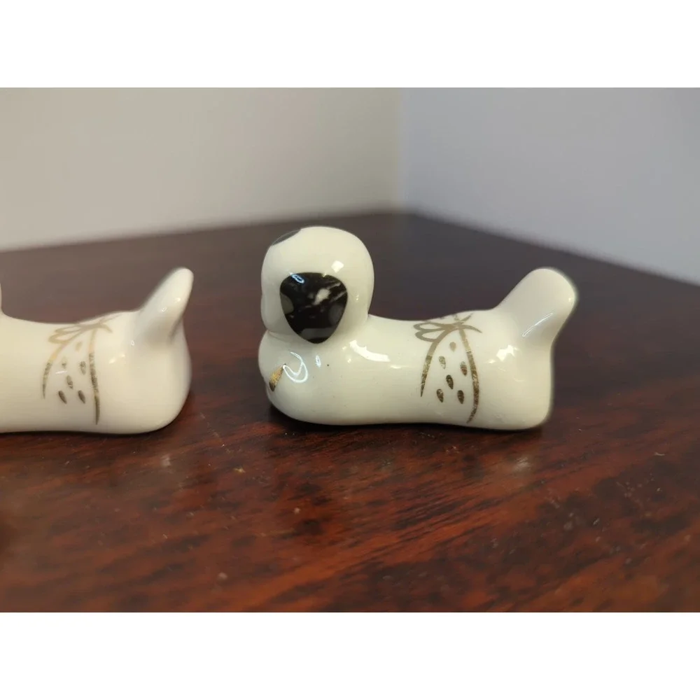 Tao Restaurant Porcelain Chopstick Holders Set of 3 White Gold Asian Style